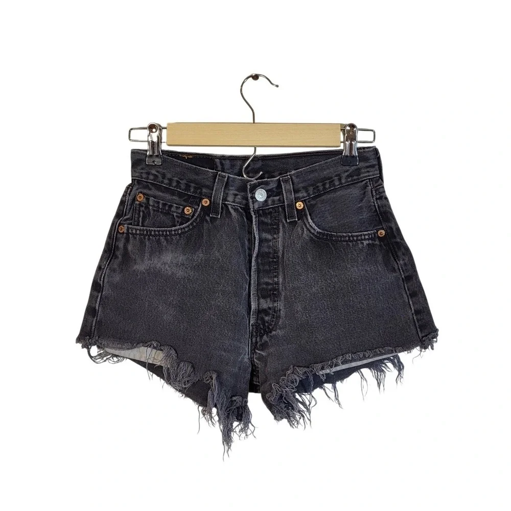 Levis 501 Vintage Cut Off Denim Shorts Womens 28 Black High Waist Frayed Hem